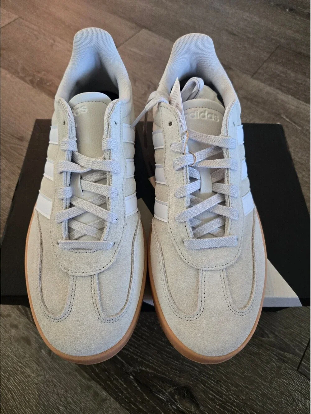 adidas Barreda JR1325 Grey White Gum Suede Men's 10.5 New